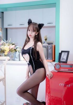 啄木鸟满天星_4K免费在线播放