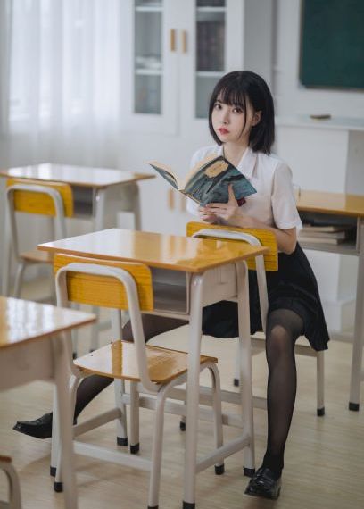 校花股神_BD韩语免费在线观看