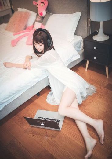 老师含着我的奶边摸边做的视频_BD影视在线观看