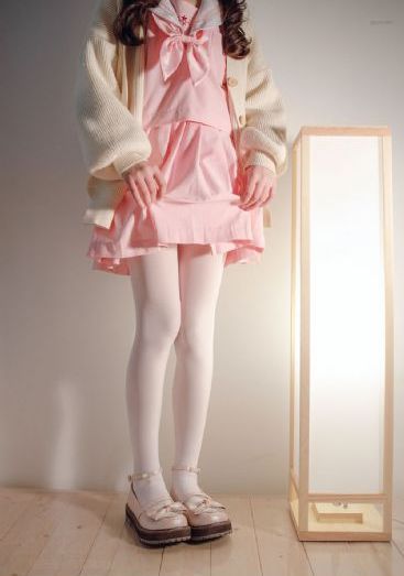 能干的女秘书们_BD免费在线播放