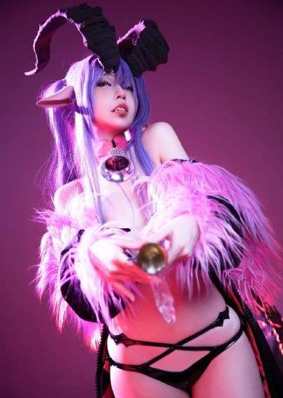 李采潭姐姐的朋友_1080P在线观看