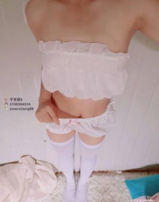 贱妾扒下脱裙子撅屁股迎_高清完整视频观看