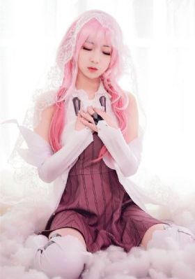 白洁与火车陌生男子的故事_BD高清欧美在线观看