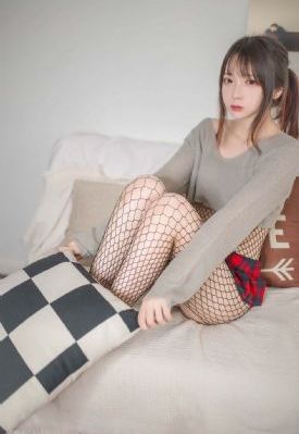厨房掀开馊了裙子子挺进视频_BD韩语在线观看视频