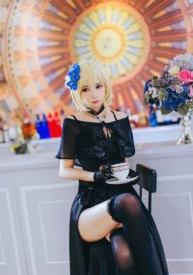 高冷美女被灌醉无力反抗_720P/1080P高清国语