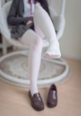 黑人巨大朱莉安妮aⅴ_1080在线观看完整版