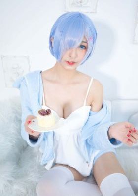 亚洲第一综合_1080超清免费观看